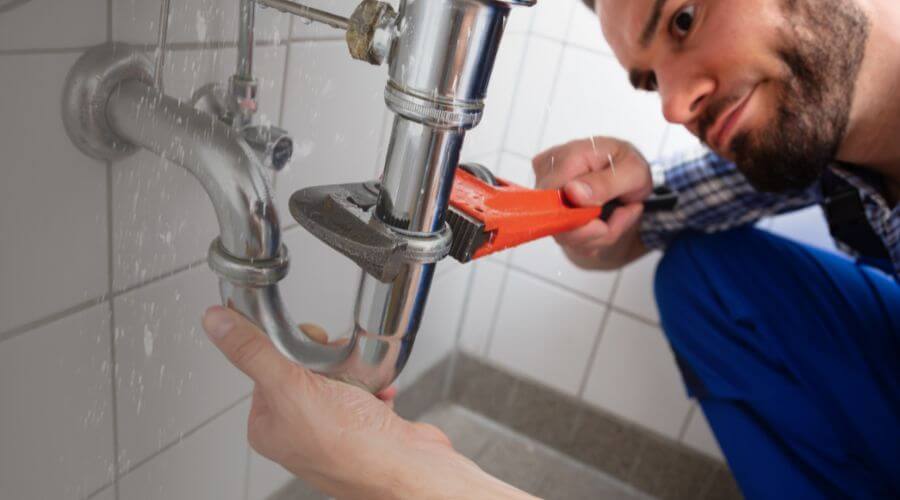 Professional same day plumber services in Grosse Ile, MI